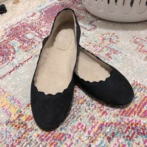 Classic Black Flats! Size 8 1/2, Kelly and Katie